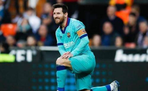  曼联锋线重组计划锁定意甲金靴得主  